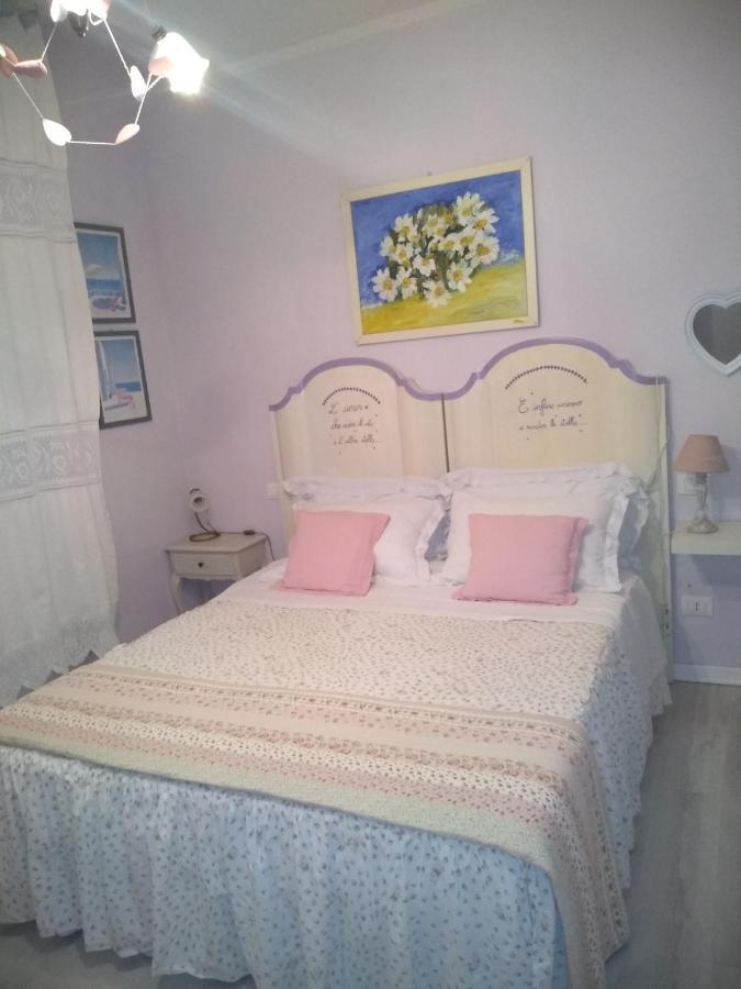 Bed and Breakfast Tre Civette Sul Como Марина-ді-Масса Екстер'єр фото